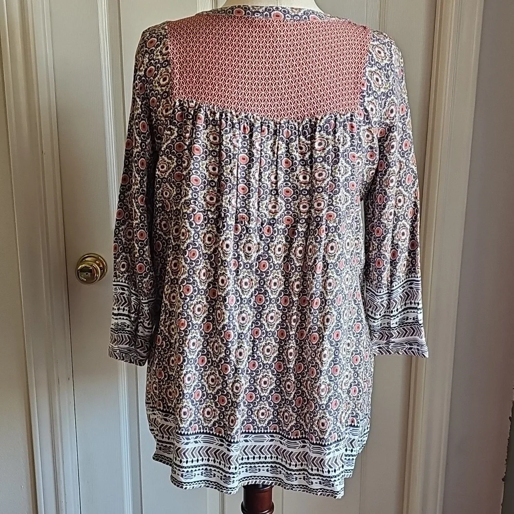 Easel Bohemian Mixed Print Top - Picture 5 of 5